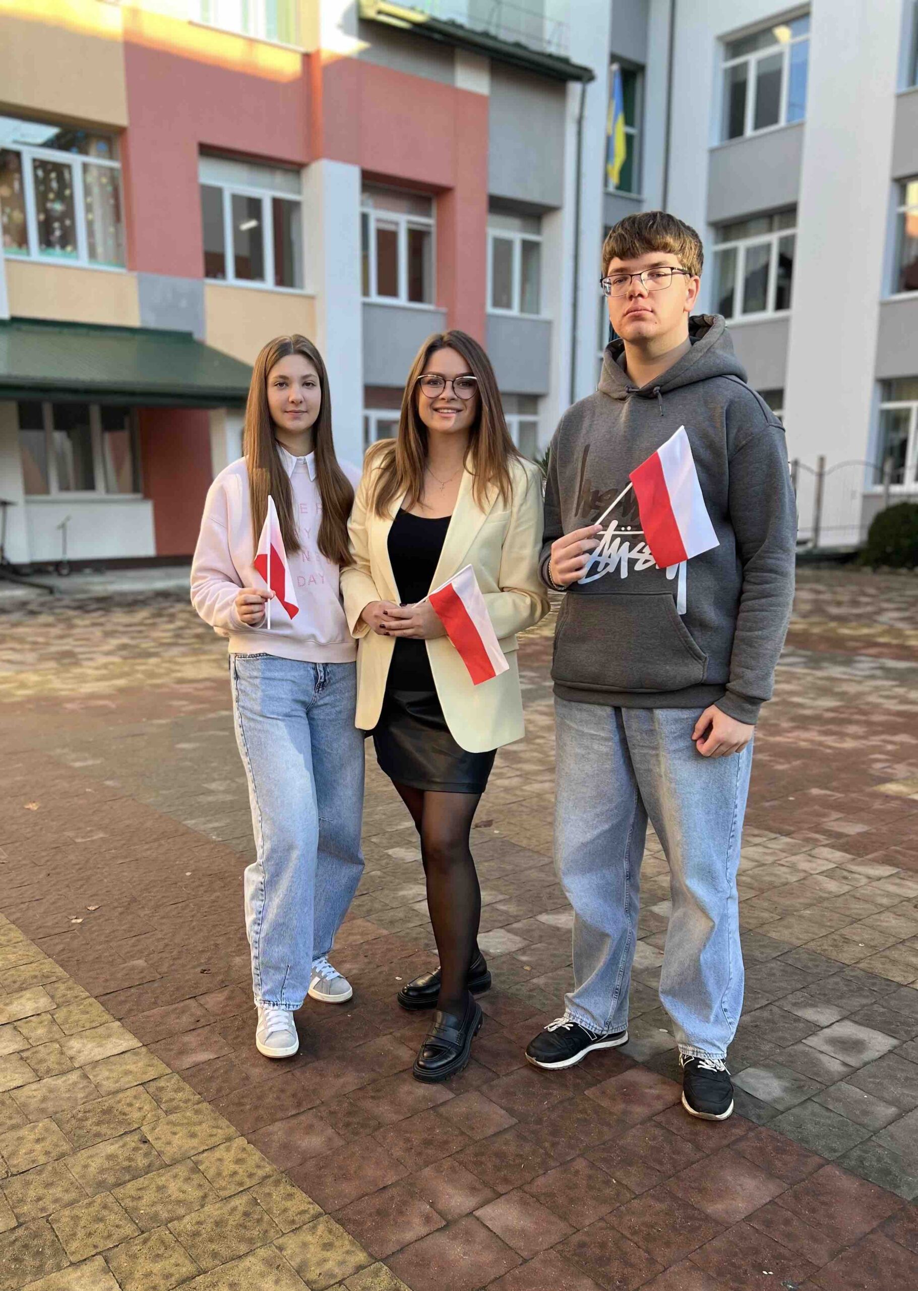 u10 0 02 05 f9c1efcea556f932f3383b17a6d9373be56942ca23521bb63c363705387764c7 851c5bdefee2cb8d scaled