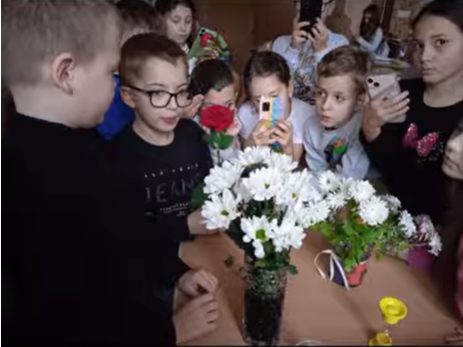 ЧОМУ ПЕЛЮСТКИ КВІТІВ ЗМІНЮЮТЬ КОЛІР? 19 u10 bezыmyannыj 1