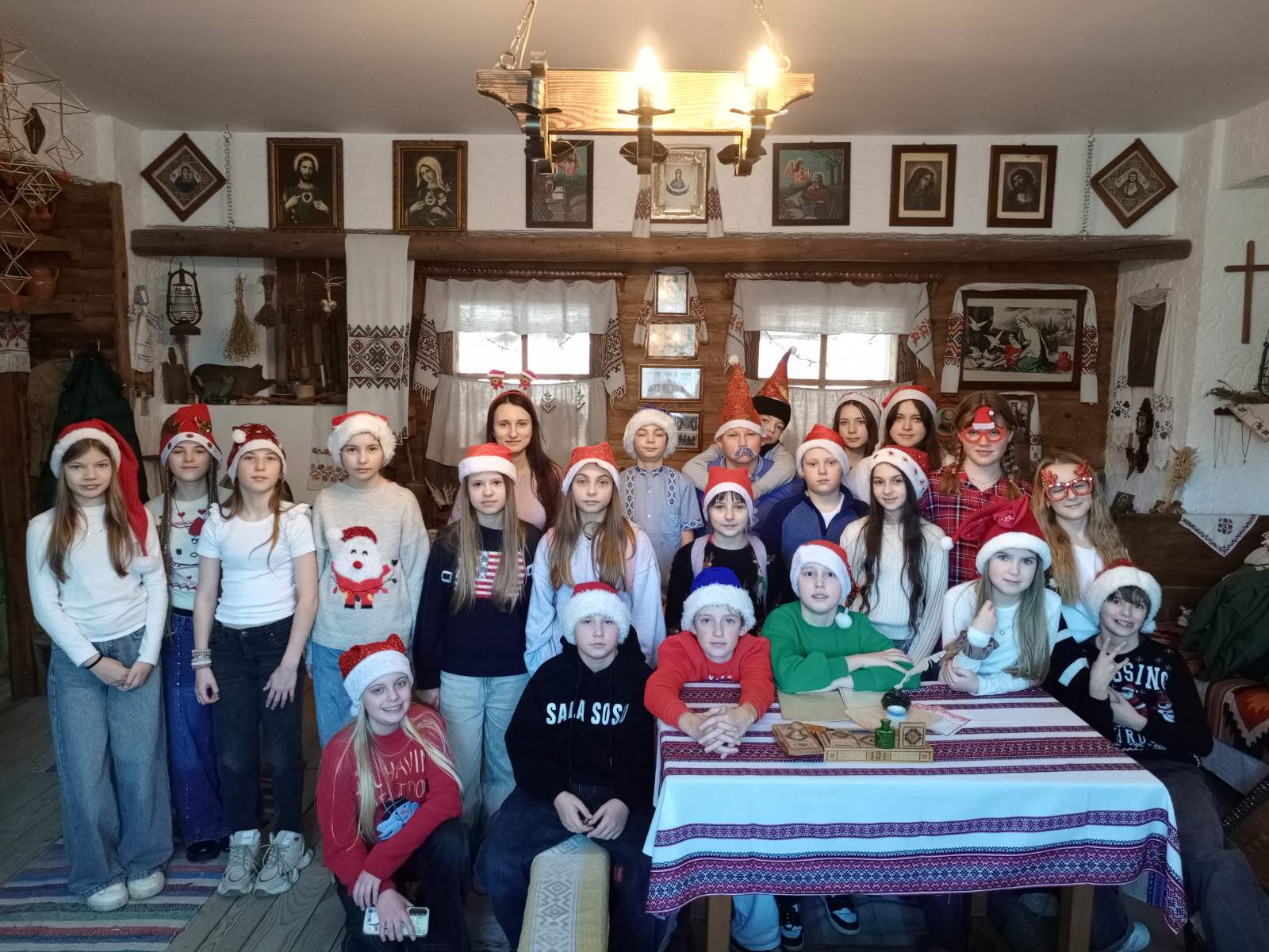 0 02 05 36d97cb8eb8bc410047ab40bc30b5b86b0edfb16f843c791d7debaf3d614451f a1cd8136687747ba