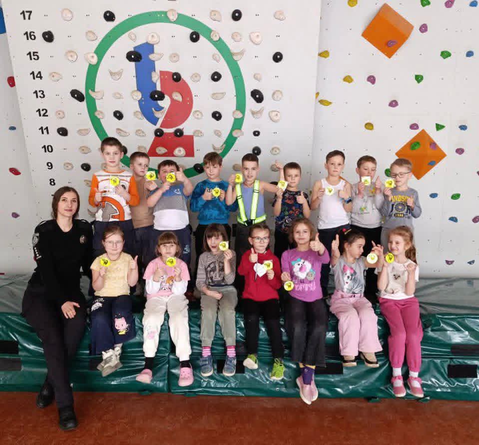 0 02 05 7e5ad353be7cd7af5bdfcf5bb498a21d8fb246411d0dce9d07827a21edda379d 75c1b5aeb9787663